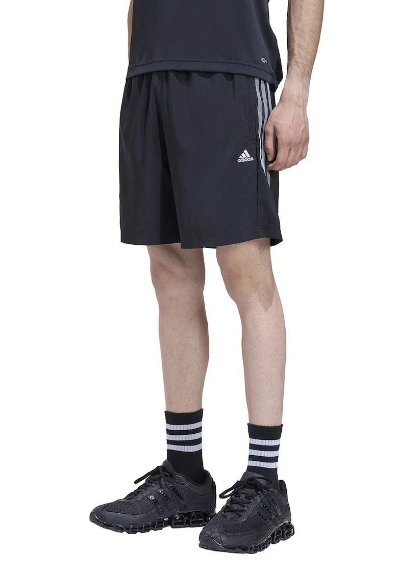 Pantaloni scurti cu buzunare laterale, Negru