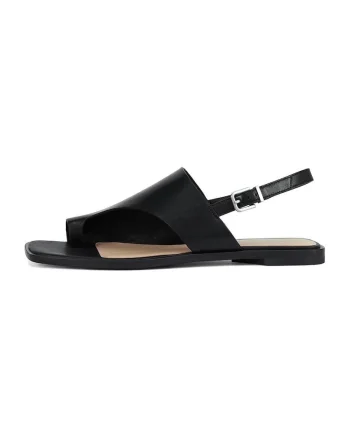 Sandale din piele cu bareta pe deget, Negru