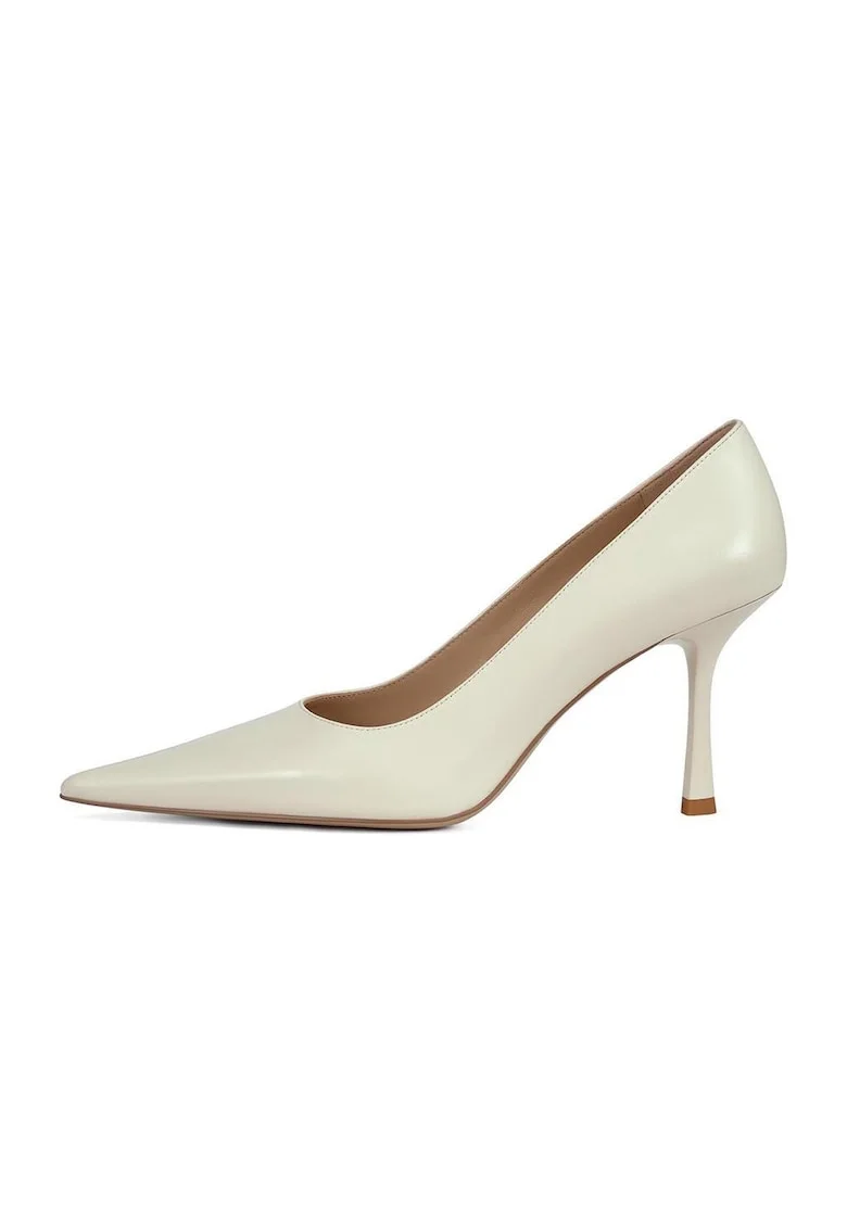 Pantofi de piele cu varf ascutit, Crem