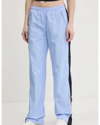 Pantaloni de trening dama  albastru deschis, XS INTL, material usor, cu dunga laterala