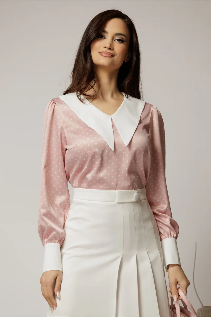 Bluza DY Fashion roz cu buline cu gulerul ascutit din satin