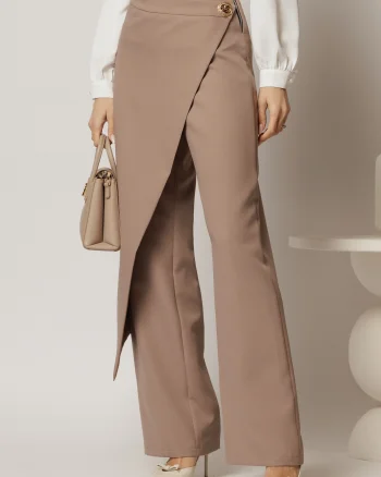 Pantaloni taupe cu aplicatie petrecuta