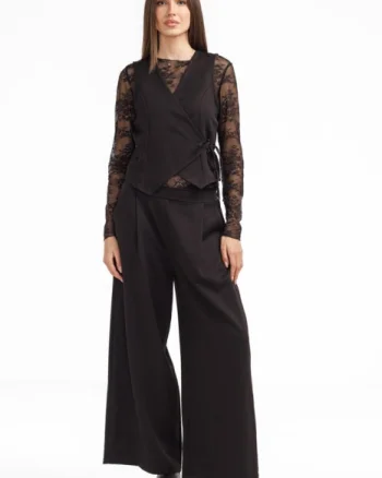Compleu elegant dama cu vesta si pantaloni drepti, negru