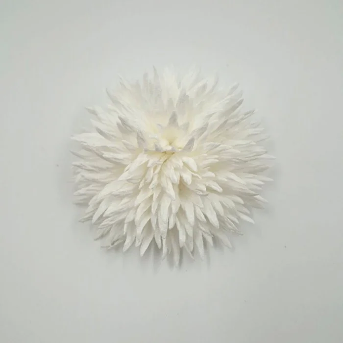 Brosa dama floare textila decorativa, alba