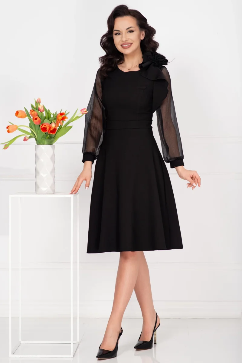 Rochie de ocazie Claudia neagra in clos cu maneci din voal