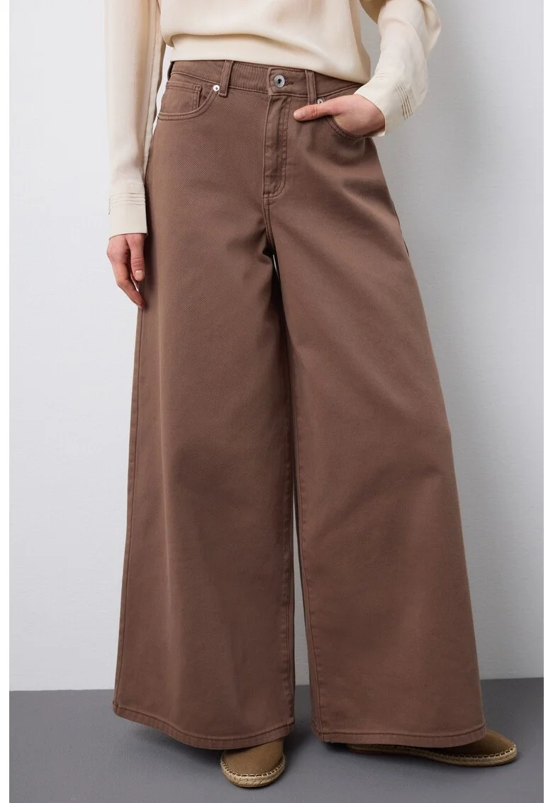 Pantaloni Denim Evazati  de dama 003570704, Maro