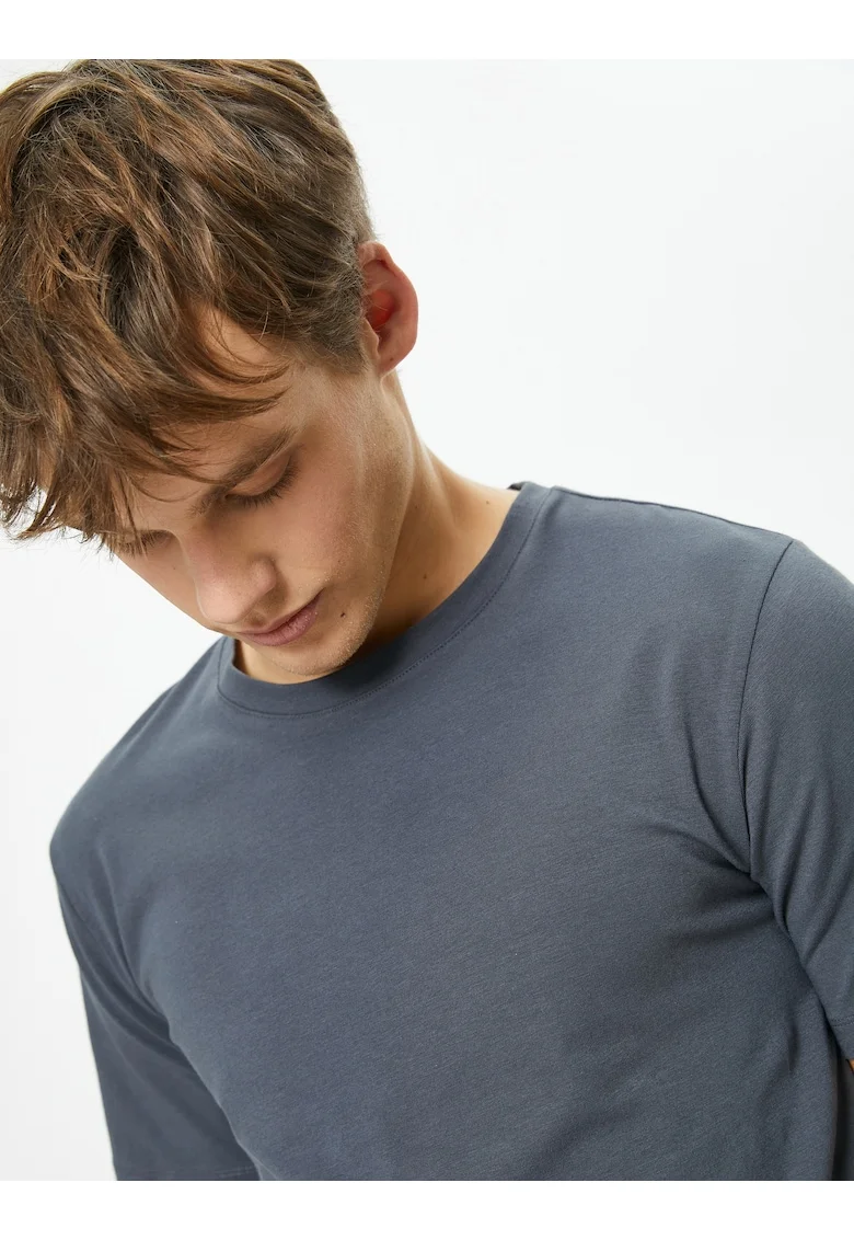 Tricou slim fit cu decolteu la baza gatului, Gri antracit