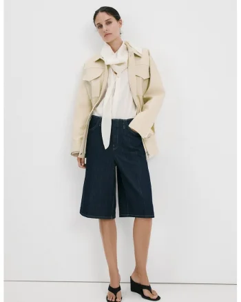 Pantaloni scurti cu talie inalta si croiala dreapta, Bleumarin