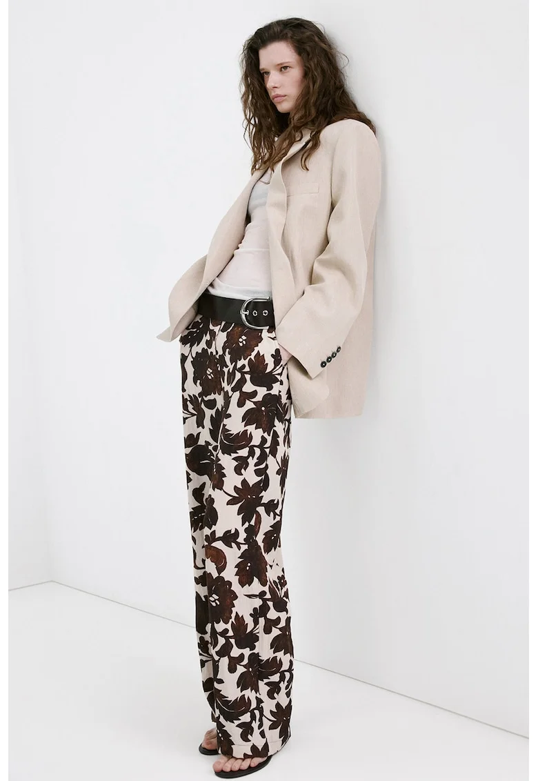 Pantaloni cu croiala dreapta si model floral, Maro inchis/Bej deschis