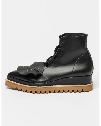 Ghete de piele cu aplicatie, Negru