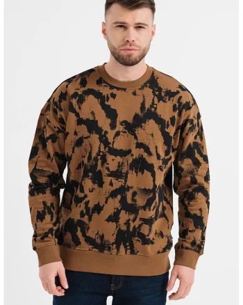 Bluza sport cu decolteu la baza gatului si model