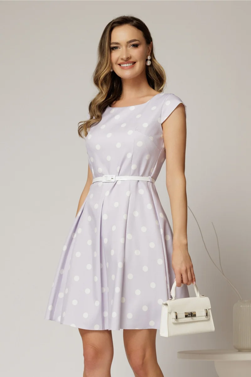 Rochie scurta lila in clos cu buline si curtea in talie