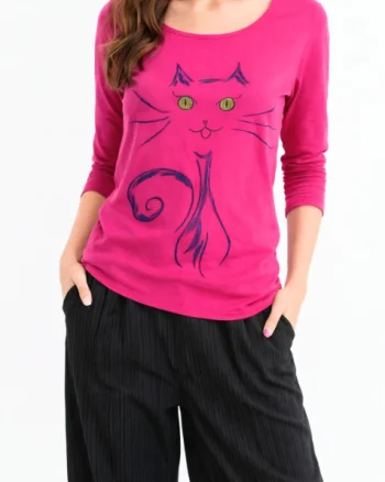 Bluza fuchsia din bumbac  pictata manual ,cu pisicuta stilizata