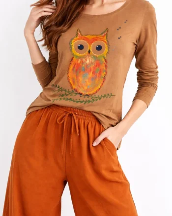 Bluza camel din bumbac  pictata manual ,cu bufnita
