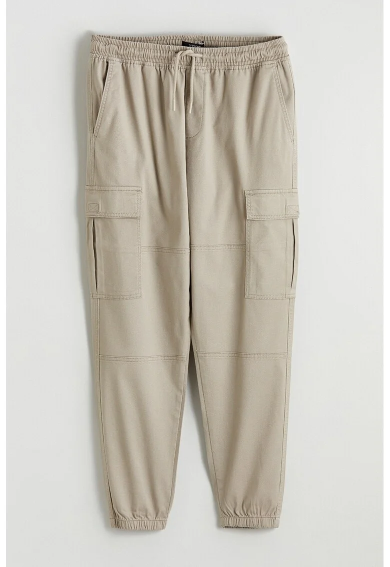Pantaloni de trening cu croiala cargo si snur, Bej