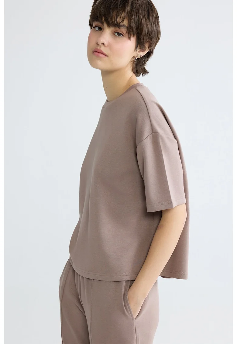 Tricou cu decolteu la baza gatului si maneci cazute, Maro taupe