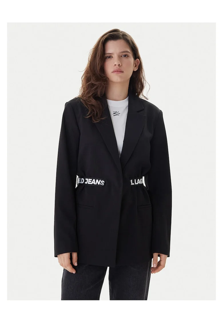 Sacou dama  negru, Negru