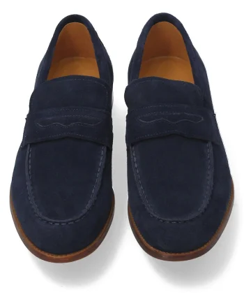 Pantofi loafers din piele intoarsa uni.