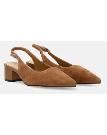 Pantofi din piele intoarsa cu varf ascutit