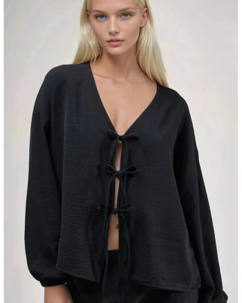 Bluza supradimensionata decolteu in V Negru,, Alb