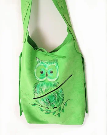 Geanta sac verde,cu bufnita pictata ,din piele naturala intoarsa,unicat