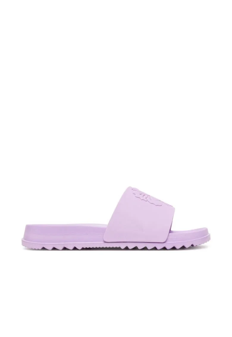 Slapi dama  violet,