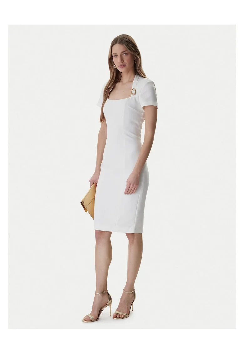 Rochie de cocktail, Alb