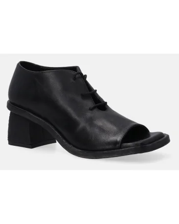 Pantofi din piele cu varf decupat si inchidere cu siret