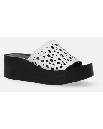 Papuci cu talpa inalta wedge si model ajurat