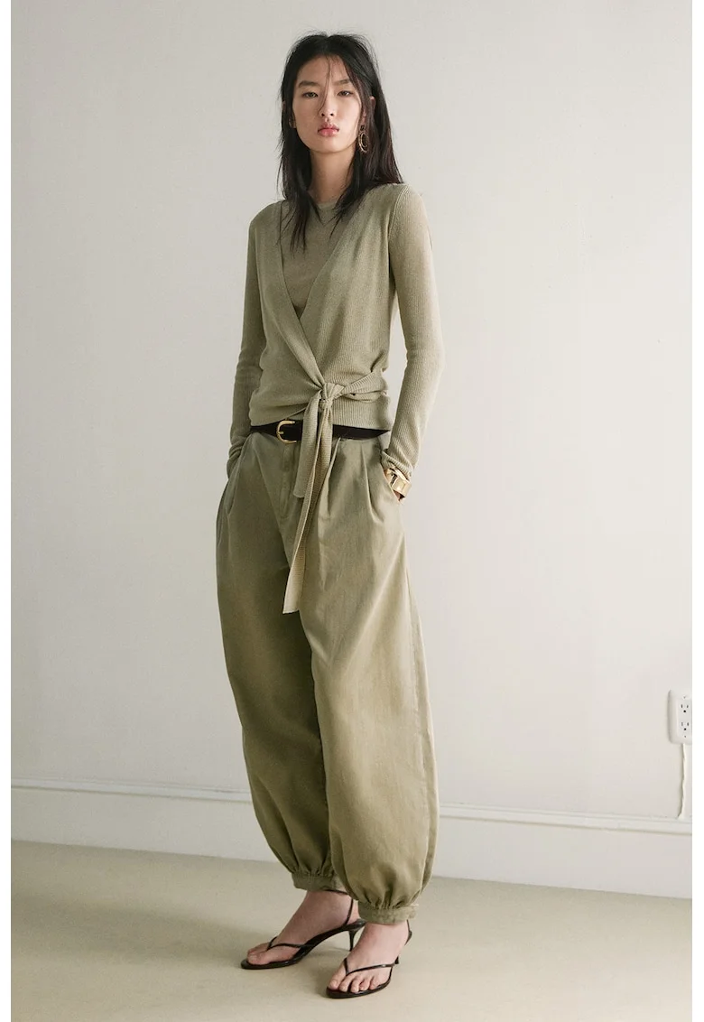 Cardigan petrecut cu decolteu in V, Verde sparanghel
