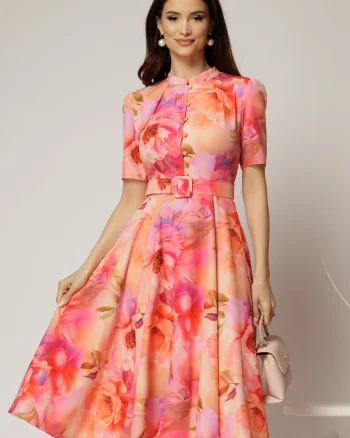 Rochie DY Fashion midi cu print cu bujori corai in clos din triplu voal cu nasturi la bust si curea in talie