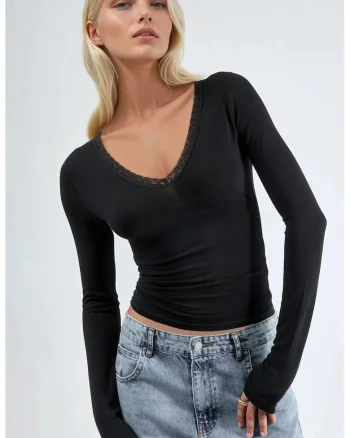 Bluza dama  decolteu in V, maneci lungi, negru, jerseu