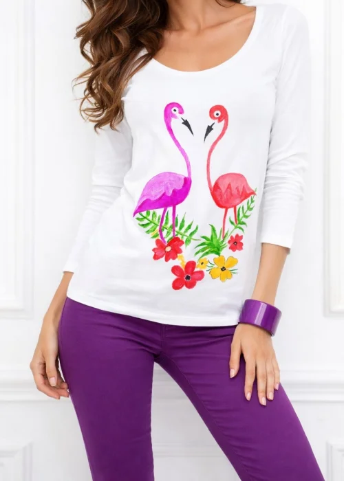Bluza alba din bumbac  pictata manual ,cu flamingo,unicat
