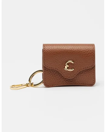Breloc din piele cu etui cu clapa C-ME, Maro pamantiu