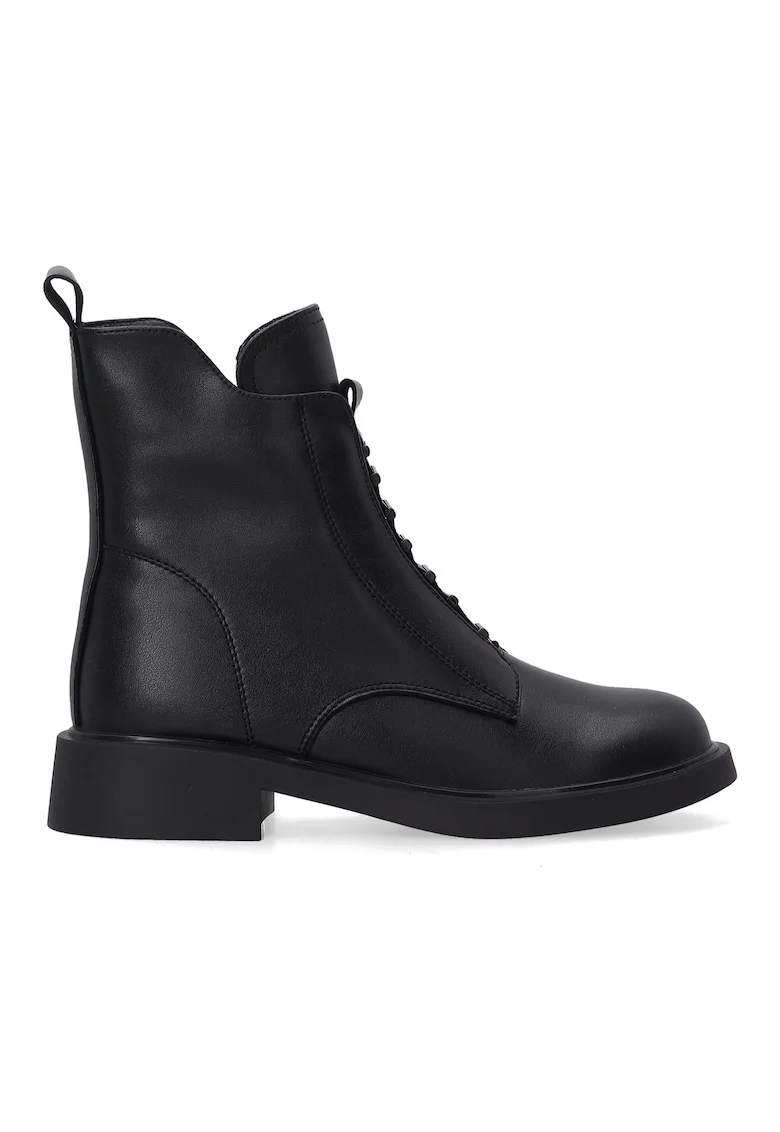 Botine negre cu caramb decorativ