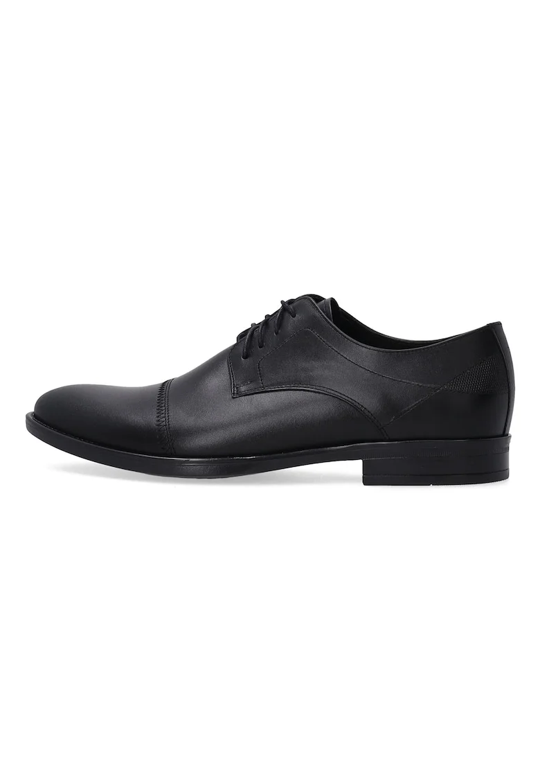 Pantofi din piele, Negru