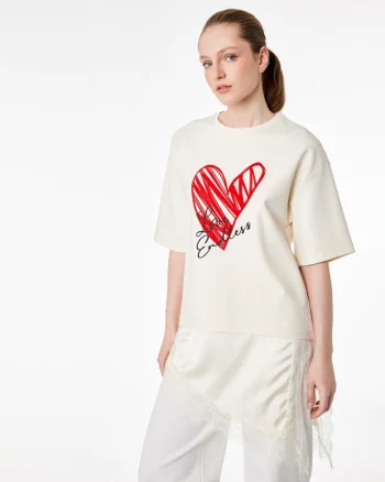 Tricou supradimensionat cu satin si terminatie asimetrica, Alb fildes/Negru stins/Rosu vermillion