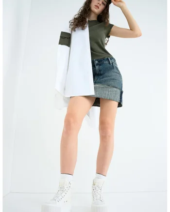 Tricou cu margini valurite, Verde masliniu