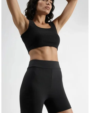 Pantaloni scurti,  talie medie, croiala mulata, negru, textil