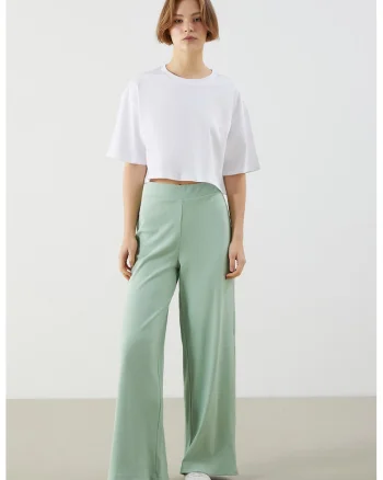 Pantaloni de trening cu croiala ampla si talie elastica, Verde pal