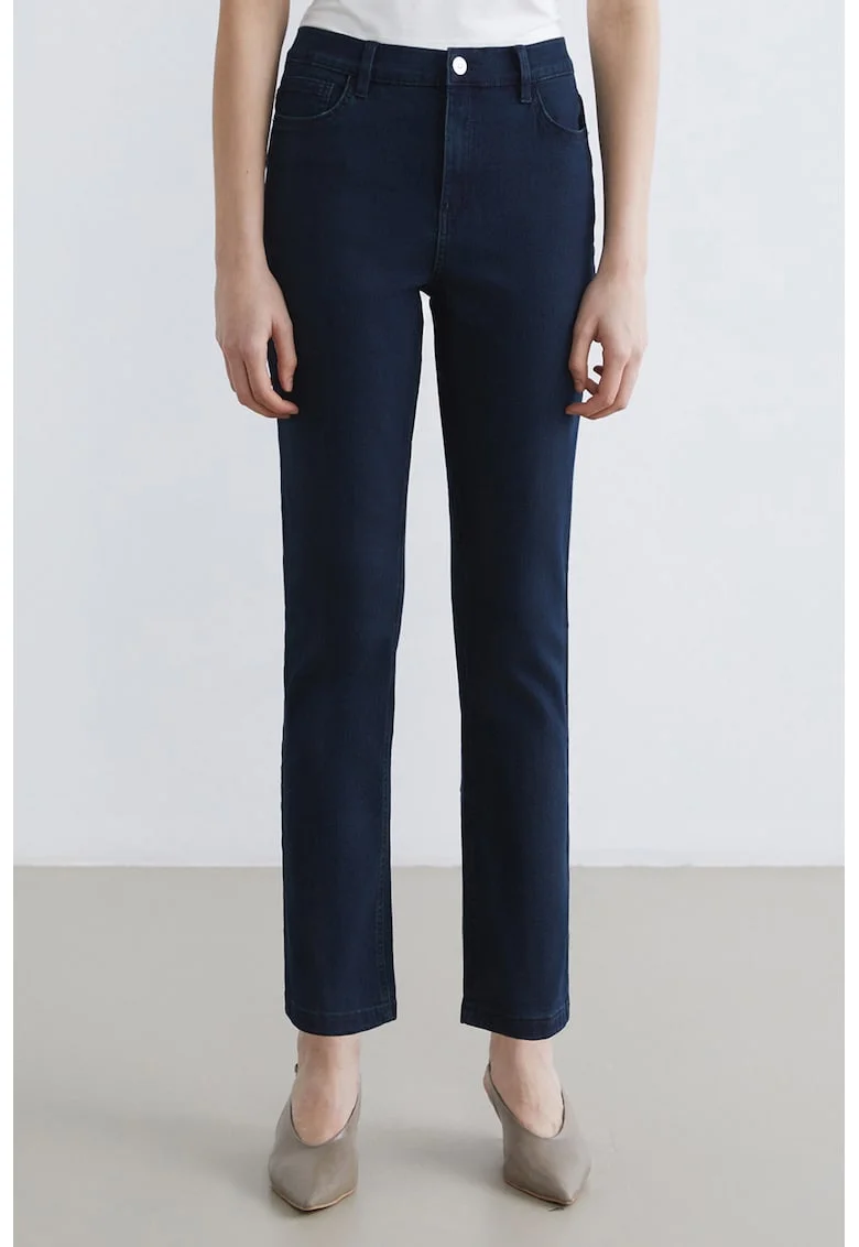 Blugi slim-fit, Bleumarin