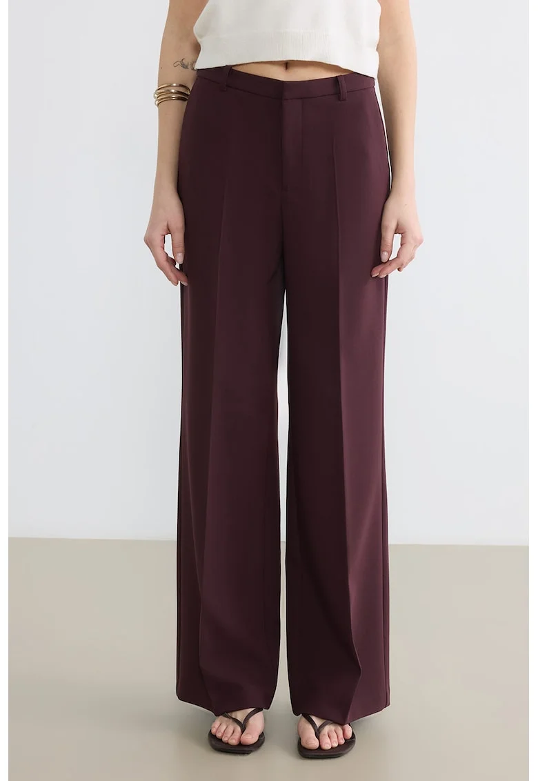 Pantaloni eleganti cu croiala evazata si pensa, Maro pamantiu