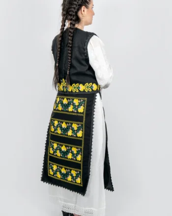 Fote brodate cu model traditional Flori 2