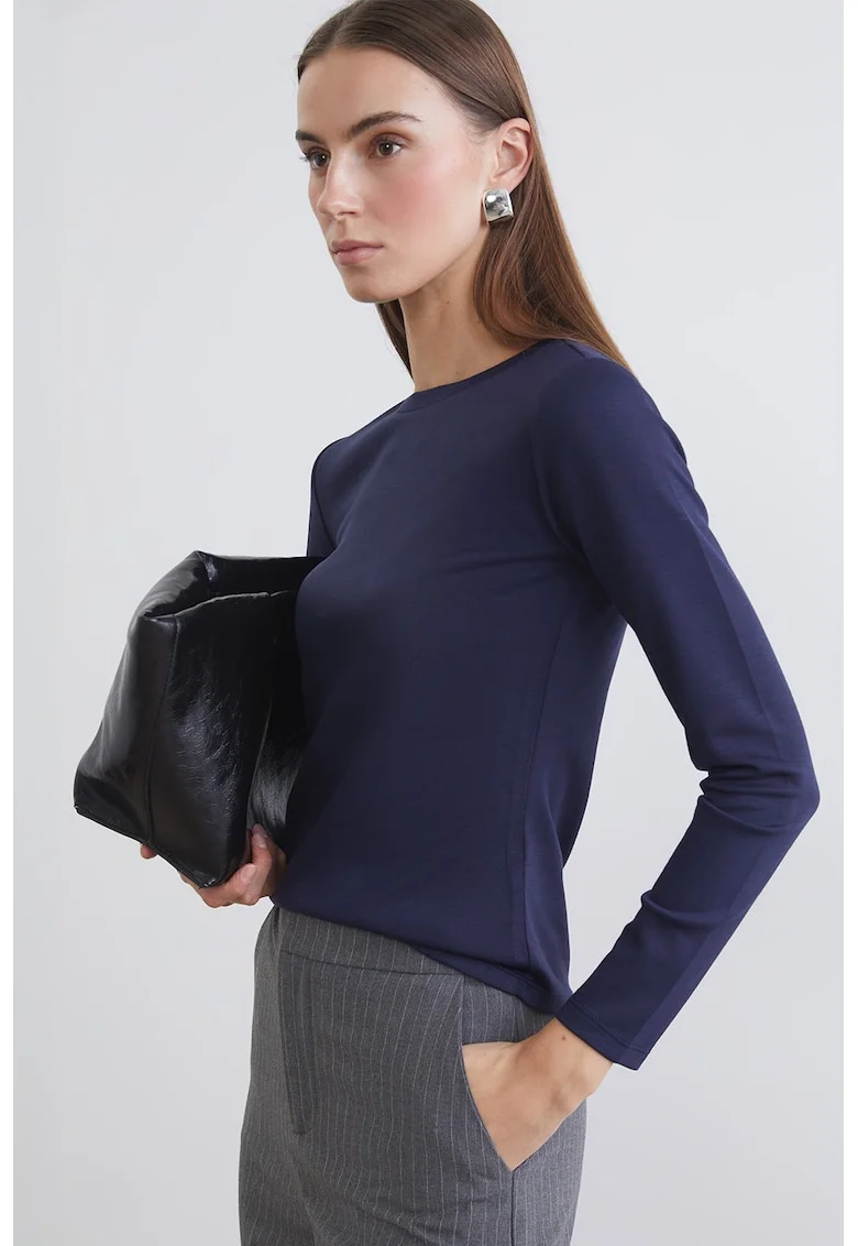 Bluza slim-fit cu model uni si decolteu la baza gatului, Violet