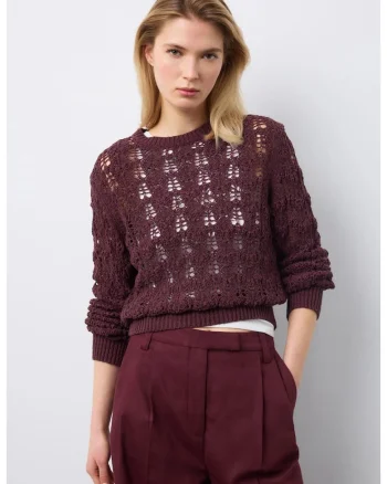 Pulover cu model cu perforatii, Visiniu