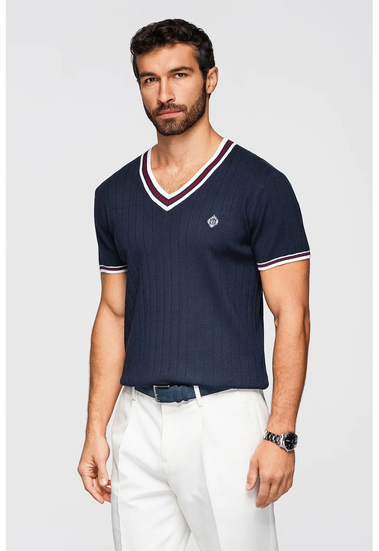 Tricou striat cu decolteu in V si detaliu cu broderie discreta, Bleumarin
