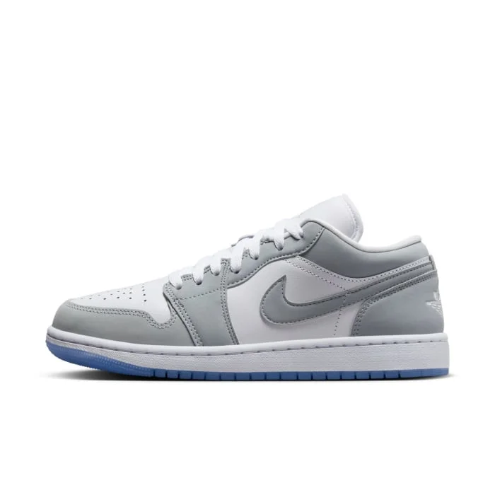 Pantofi sport Wmns Air Jordan 1 Low Re