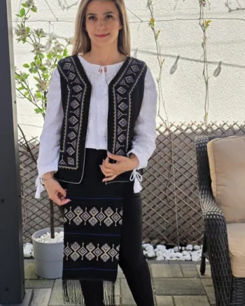 Costum Traditional Vesta si Fote Olguta 6