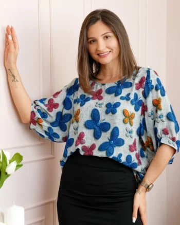 Bluza gri cu imprimeu cu fluturi multicolori Harper plus size