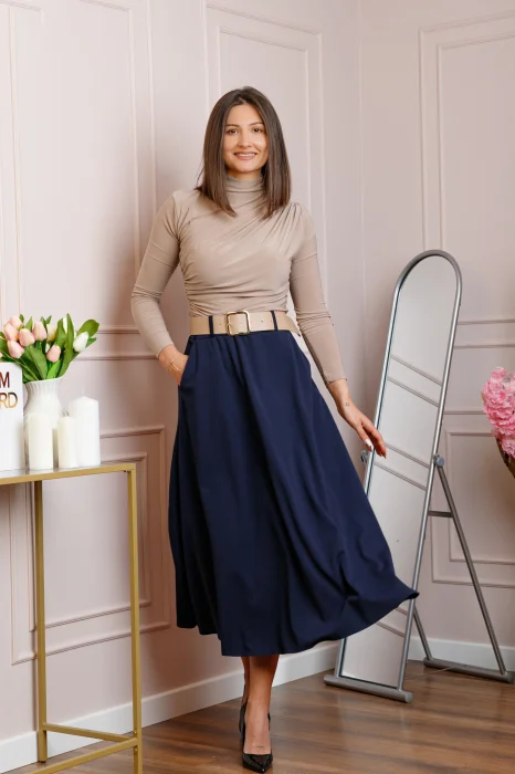 Fusta midi bleumarin eleganta cu talie inalta si curea reglabila Ivy